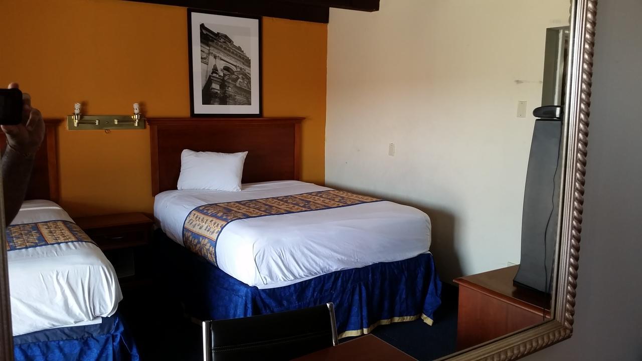 Glancy Motel Clinton Kültér fotó